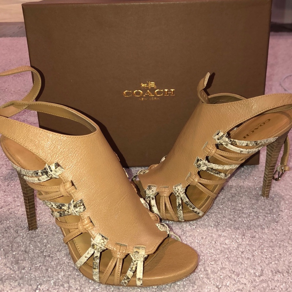 Stilletto Brown Woven Coach Heels